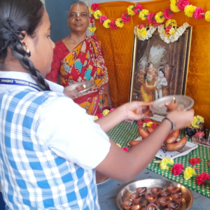 Karthigai Deepam Image 1